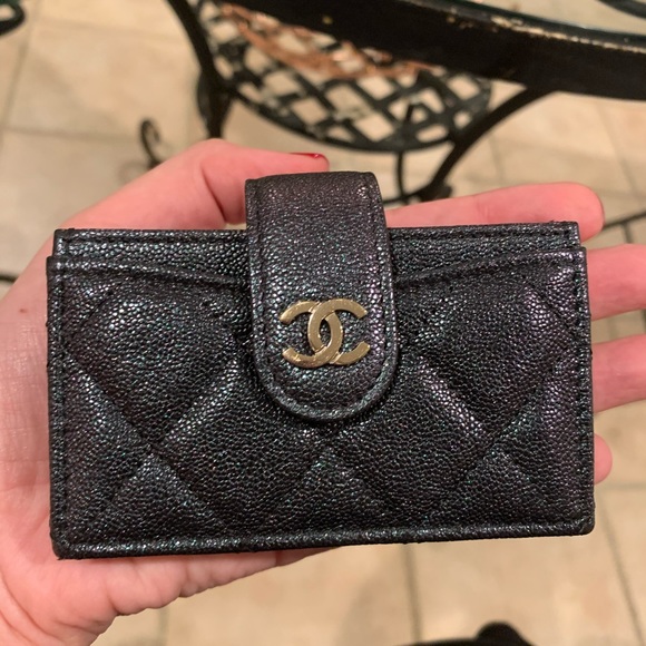 ⛔️Sold⛔️ 19S Chanel Iridescent multi card - Picture 7 of 8